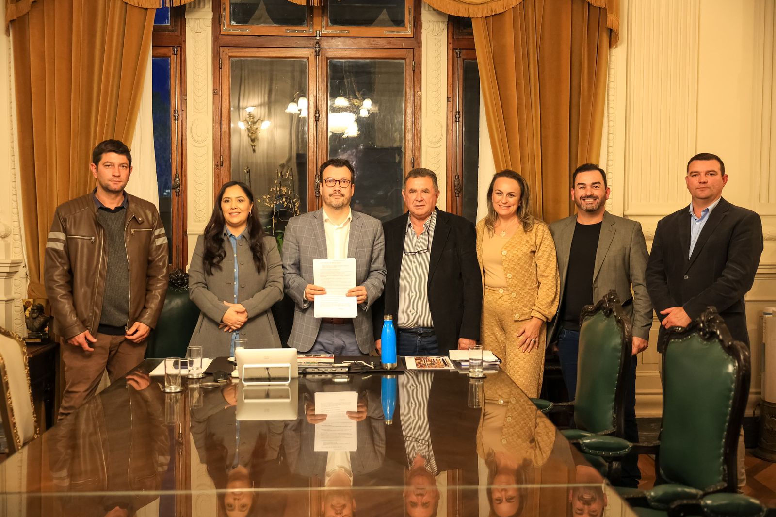Câmara de Vereadores de Mampituba participa de agenda com o Governo do Estado em defesa dos produtores de banana