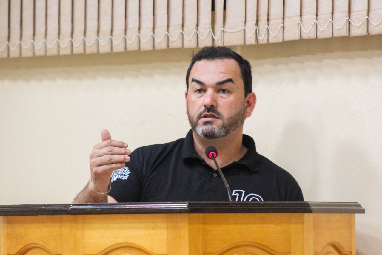 Presidente da Câmara Ricardo dos Santos destaca participação da comunidade e investimentos em projetos para a cidade 