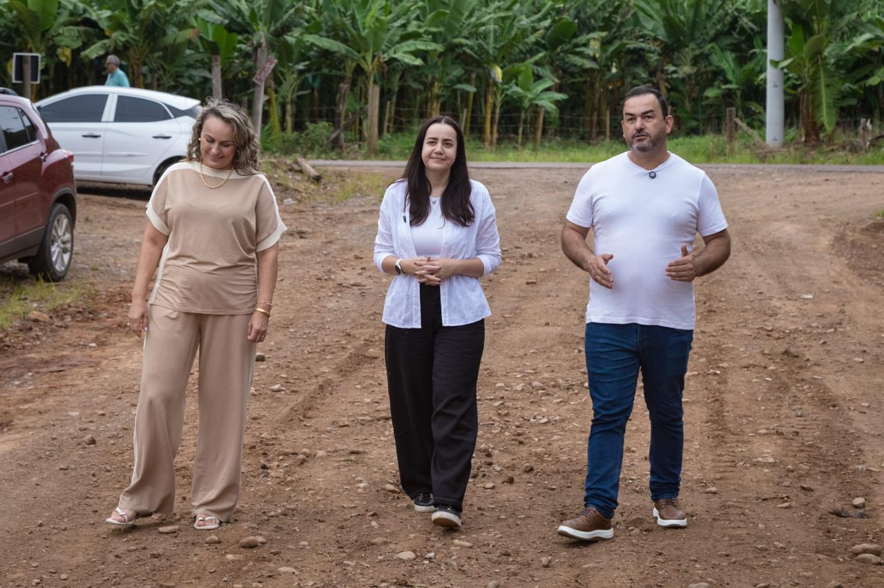 Vereadores conquistam recurso para pavimentação de trecho entre Mampituba e Praia Grande 